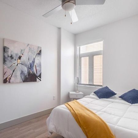 4B 2Ba Luxury Central Apartment With Gym ชาร์ล็อต ภายนอก รูปภาพ